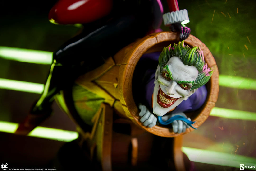Maybang's Collectibles Sideshow Collectibles Sideshow DC Comics Harley Quinn And The Joker Diorama Statue 4 Maybang's Collectibles Sideshow Collectibles Sideshow DC Comics Harley Quinn And The Joker Diorama Statue