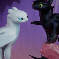 Maybang's Collectibles Sideshow How To Train Your Dragon 3 The Hidden World Light Fury Statue