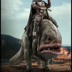 Maybang's Collectibles Hot Toys Star Wars The Mandalorian - Television Masterpiece Series Mandalorian & Blurrg 1/6 Scale Collectible Figure Set