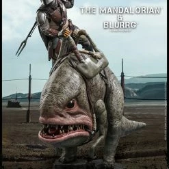 Maybang's Collectibles Hot Toys Star Wars The Mandalorian - Television Masterpiece Series Mandalorian & Blurrg 1/6 Scale Collectible Figure Set