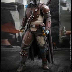 Maybang's Collectibles Hot Toys Star Wars The Mandalorian - Television Masterpiece Series Mandalorian & Blurrg 1/6 Scale Collectible Figure Set