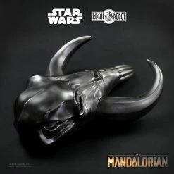 Maybang's Collectibles Disney Regal Robot Star Wars The Mandalorian Mythosaur Skull 17.5″ Wall Décor