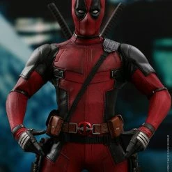Vendor-unknown Hot Toys Marvel Comics Deadpool 2 Deadpool 1/6 Scale Action Figure