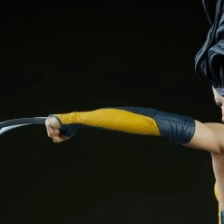 Maybang's Collectibles Sideshow Marvel Comics X-Men X-23 Premium Format Figure Statue 37 Maybang's Collectibles Sideshow Marvel Comics X-Men X-23 Premium Format Figure Statue