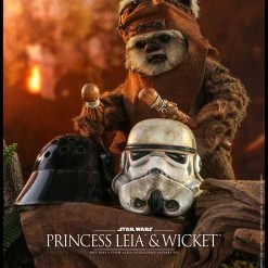 Maybang's Collectibles Hot Toys Star Wars Episode VI Return Of The Jedi Princess Leia & Ewok Wicket 1/6 Scale Figure Set