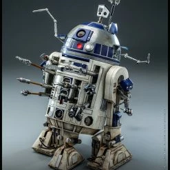 Maybang's Collectibles Hot Toys Star Wars Episode II Attack Of The Clones R2-D2 1/6 Scale Collectible Figure