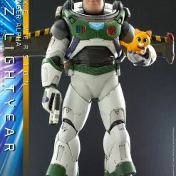 Maybang's Collectibles Hot Toys Disney Lightyear Space Ranger Alpha Buzz Lightyear (Deluxe Version) 1/6 Scale 12