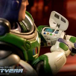 Maybang's Collectibles Hot Toys Disney Lightyear Space Ranger Alpha Buzz Lightyear (Deluxe Version) 1/6 Scale 12