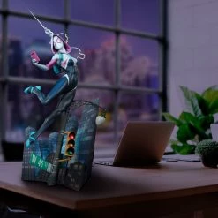 Maybang's Collectibles Sideshow Marvel Comics Spider-Man Spider-Gwen Premium Format Figure Statue Sideshow Collectibles