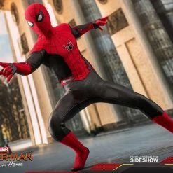 Maybang's Collectibles Hot Toys Marvel Comics Spider-Man: Far From Home Spider-Man (Upgraded Suit) 1/6 Scale Figure