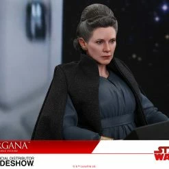 Vendor-unknown Hot Toys Star Wars: The Last Jedi Leia Organa 1/6 Scale Figure 26 Vendor-unknown Hot Toys Star Wars: The Last Jedi Leia Organa 1/6 Scale Figure