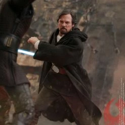 Maybang's Collectibles Hot Toys Star Wars Episode VIII The Last Jedi Luke Skywalker (Crait) 1/6 Scale Action Figure