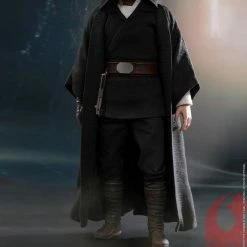 Maybang's Collectibles Hot Toys Star Wars Episode VIII The Last Jedi Luke Skywalker (Crait) 1/6 Scale Action Figure