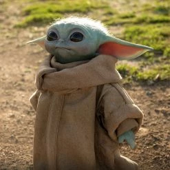 Maybang's Collectibles Sideshow Collectibles Sideshow Star Wars The Mandalorian The Child Life-Size Figure