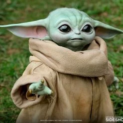 Maybang's Collectibles Hot Toys Star Wars The Mandalorian The Child Life-Size Collectible Figure