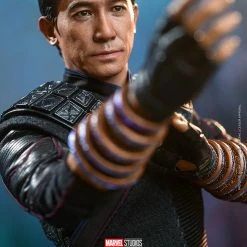 Maybang's Collectibles Hot Toys Marvel Comics Shang-Chi Wenwu 1/6 Scale 12