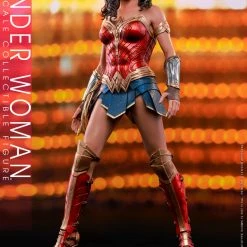 Maybang's Collectibles Hot Toys DC Comics Wonder Woman 1984 Wonder Woman 1/6 Scale Collectible Figure