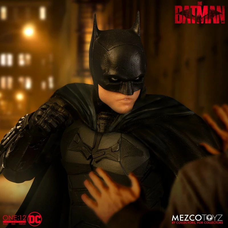 Maybang's Collectibles Mezco Toyz One12 Collective The Batman: Batman 1/12 Scale Collectible Figure 10 Maybang's Collectibles Mezco Toyz One12 Collective The Batman: Batman 1/12 Scale Collectible Figure